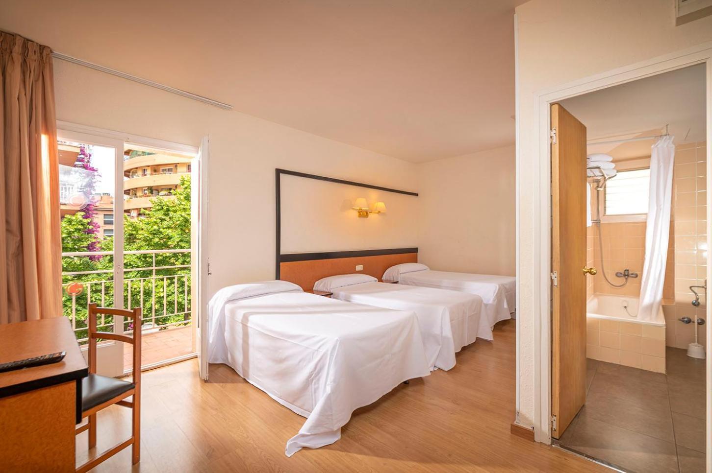 The Bb Hotel Boutique Can Colom Lloret de Mar Buitenkant foto